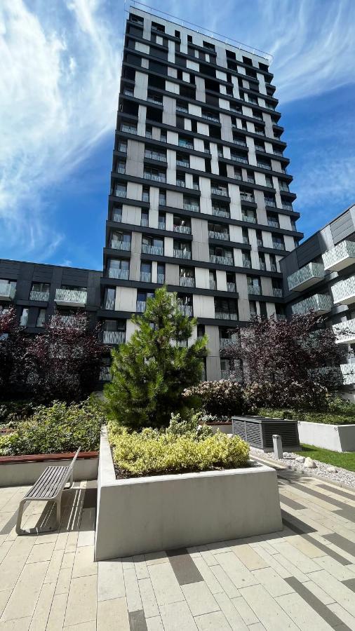 Residence Garden Tower - 8 Min Do Centra, Garaz Prague Exterior photo
